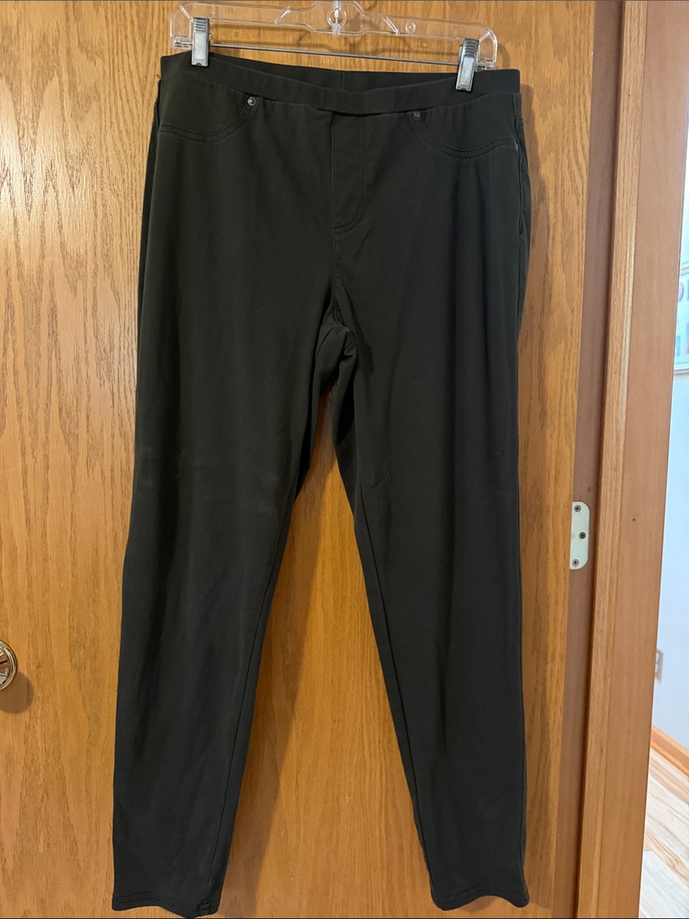 Style & Co. Black Slim Stretch Women's Leggings